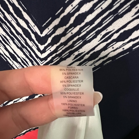 #22 VINCE CAMUTO • 1/2 SLEEVE SHIFT DRESS • NAVY/CORAL/WHITE • NWT - Picture 6 of 7